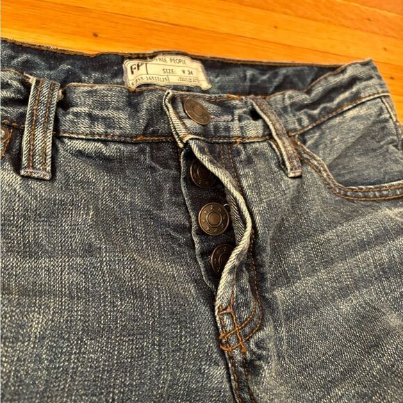 Free People Jacob Flared Crop blue Jeans - Picture 5 of 6